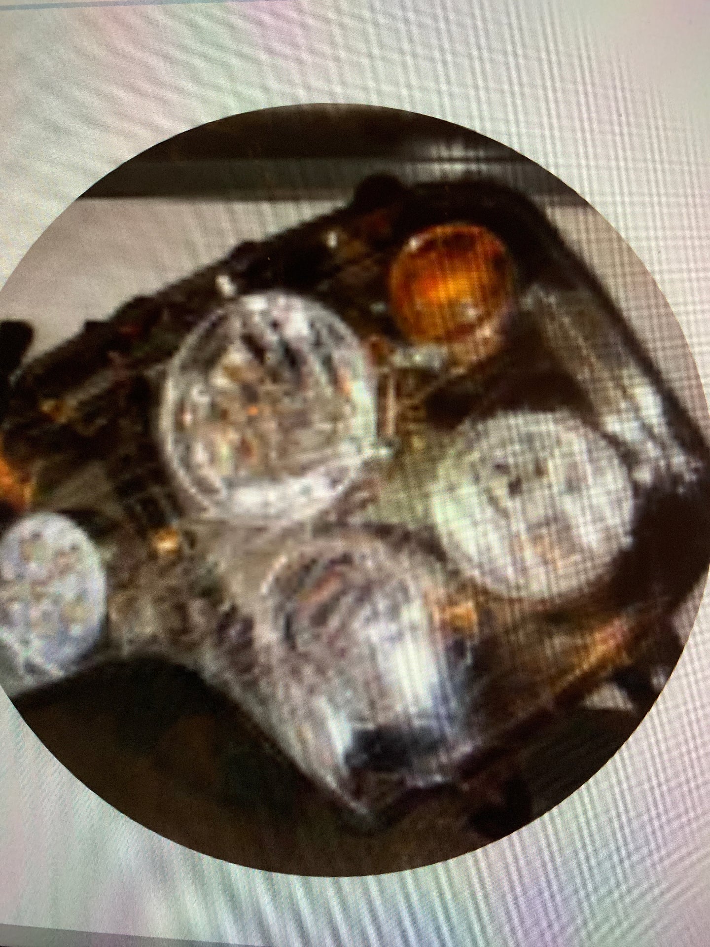 FARO IZQUIERDO HOWO SINOTRUK
