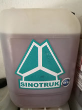 Load image into Gallery viewer, ACEITE SEMI SINTÉTICO GNC SINOTRUK SAE 5w40 SN/CF4 TAMBOR 200 LTS
